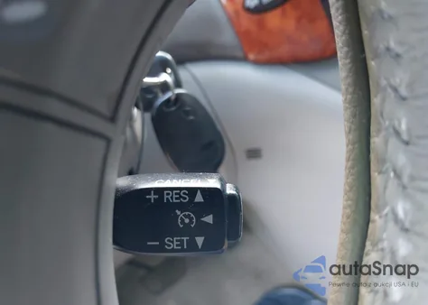 2010 Toyota Sienna Xle из США, поврежденный, VIN 5TDYK4CC9AS322855